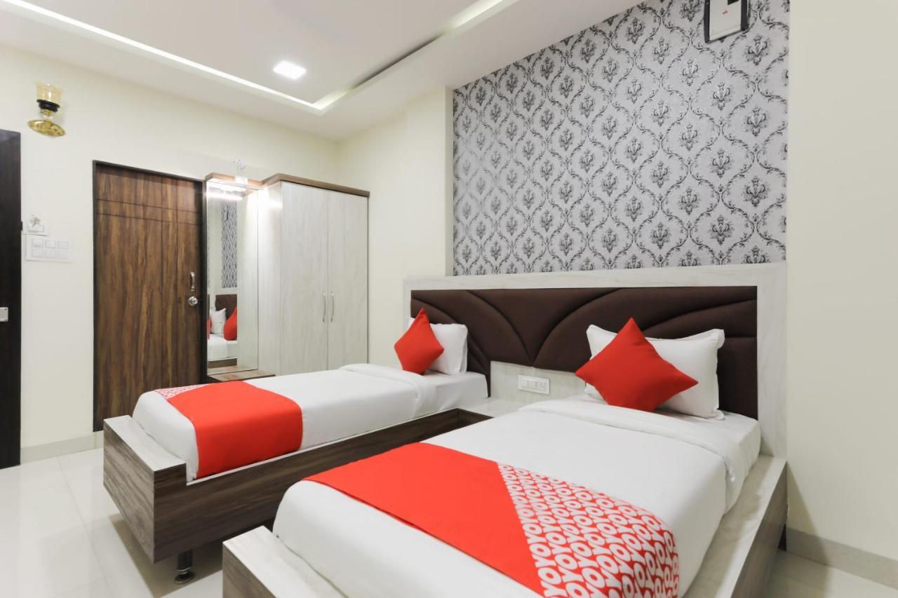Oyo 60577 Sukhmani Residency Hotell Indore Exteriör bild